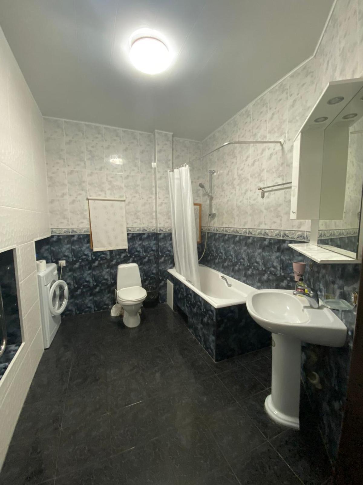 Apartment Ekaterinenskaya 24 Odessa Buitenkant foto